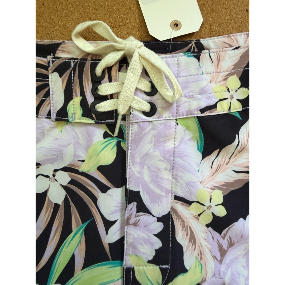 Billabong Shadow Tropical Board Shorts Women's Large Black Floral NWT - Picture 5 of 7